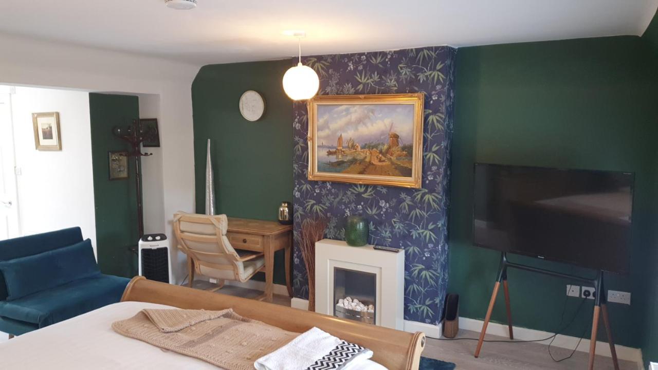 House 1905 - Self Catering Serviced Apartment Tidworth Εξωτερικό φωτογραφία
