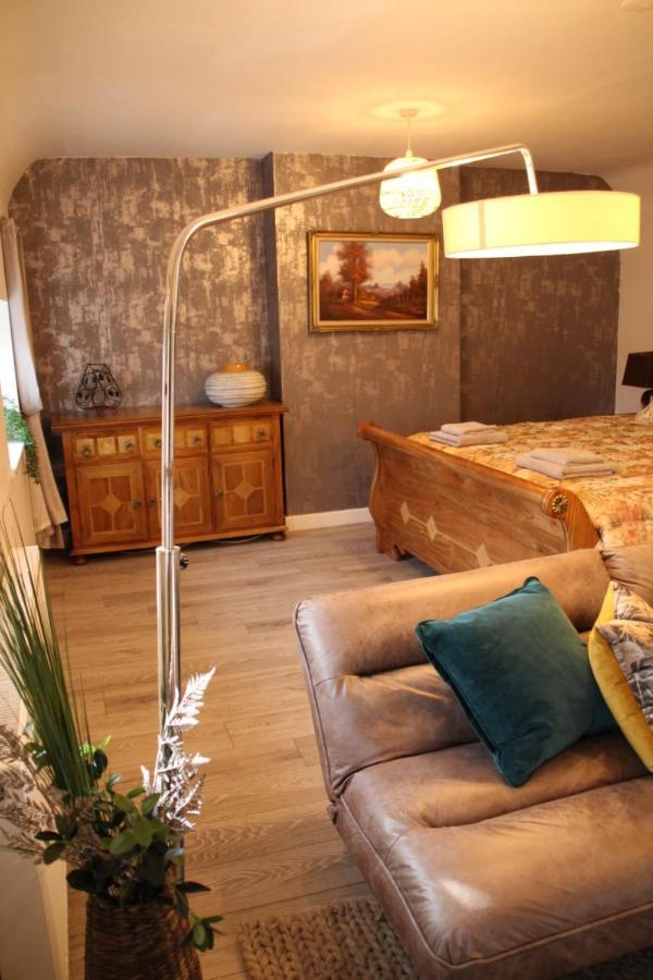 House 1905 - Self Catering Serviced Apartment Tidworth Εξωτερικό φωτογραφία