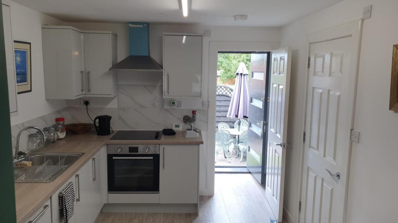 House 1905 - Self Catering Serviced Apartment Tidworth Εξωτερικό φωτογραφία