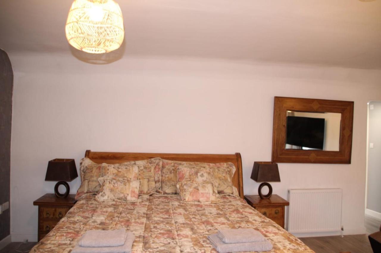 House 1905 - Self Catering Serviced Apartment Tidworth Εξωτερικό φωτογραφία