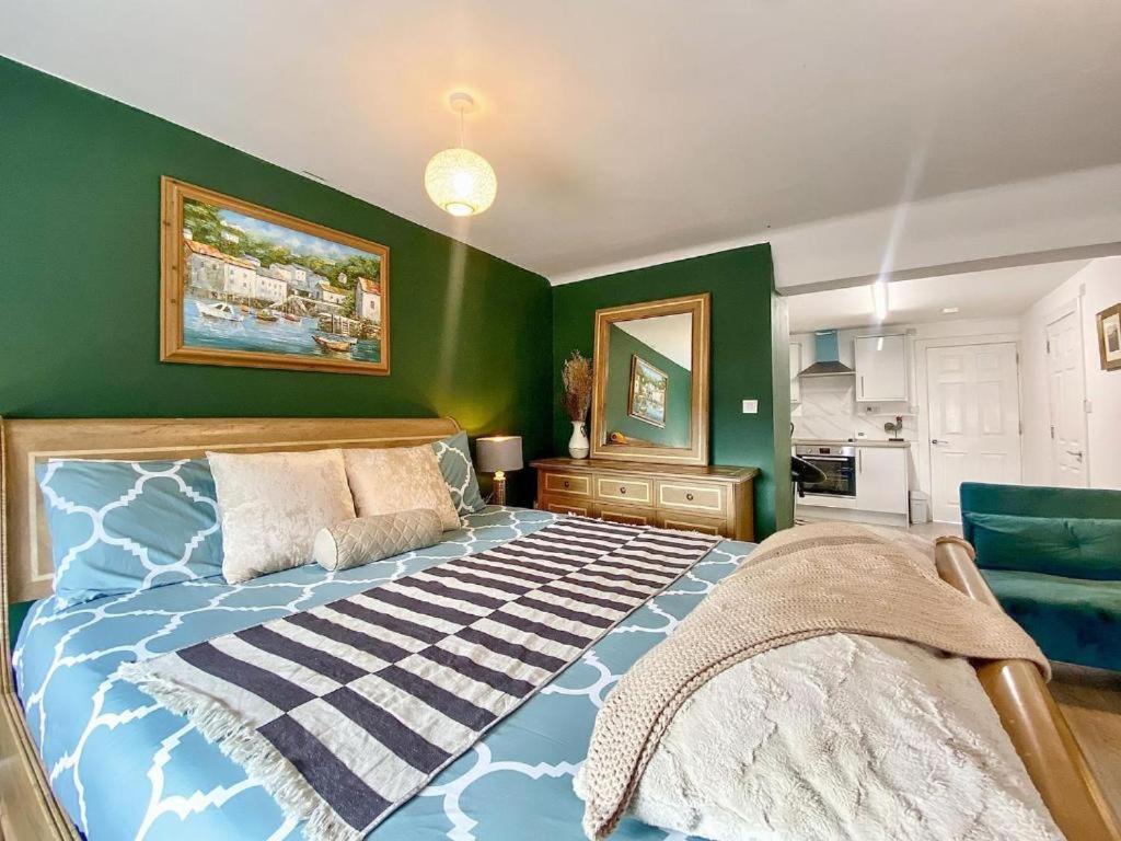 House 1905 - Self Catering Serviced Apartment Tidworth Εξωτερικό φωτογραφία