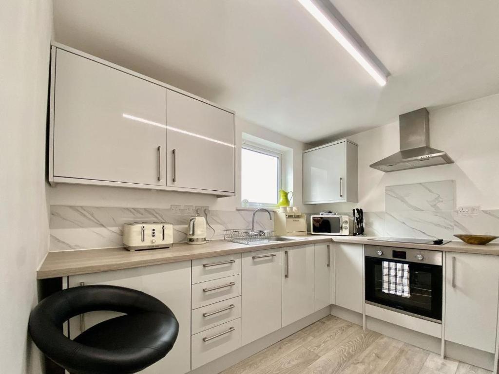 House 1905 - Self Catering Serviced Apartment Tidworth Εξωτερικό φωτογραφία