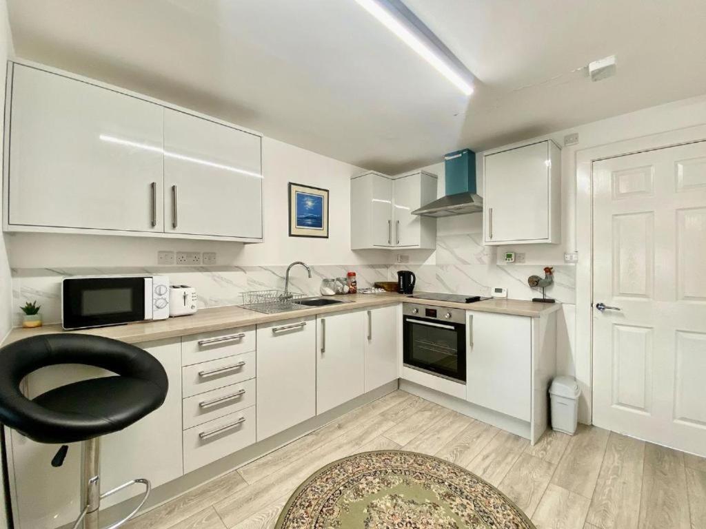 House 1905 - Self Catering Serviced Apartment Tidworth Εξωτερικό φωτογραφία
